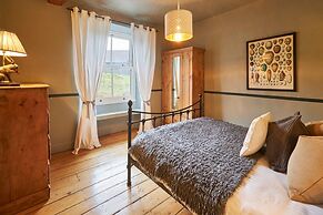 Host Stay Prospect Cottage