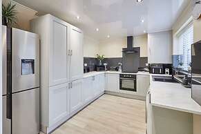 Host Stay Violet s View