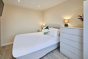 Host Stay Violet s View