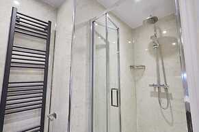 Host Stay Violet s View