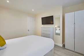 Host Stay Violet s View