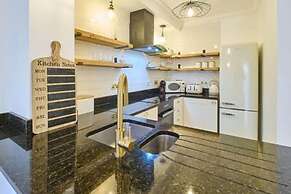 Host Stay Bellflower Mews