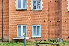 Host Stay Bellflower Mews