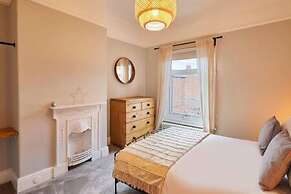 Host Stay Bath Street