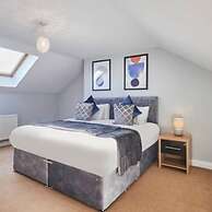 Host Stay Tibshelf House