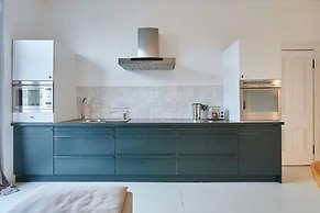 Host Stay Parade Dwelling