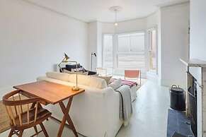 Host Stay Parade Dwelling