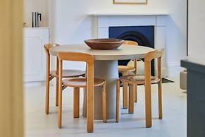 Host Stay Parade Dwelling