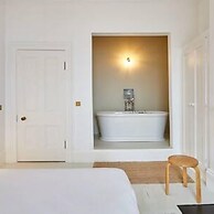 Host Stay Parade Dwelling