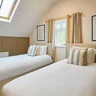 Host Stay Fawcett Cottage