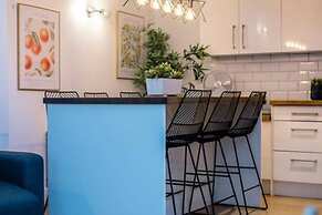 Host Stay The Cavern Quarter Loft