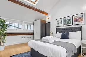 Host Stay The Cavern Quarter Loft