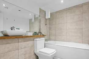 Host Stay The Cavern Quarter Loft