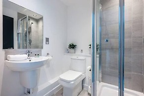 Host Stay Halifax House Living