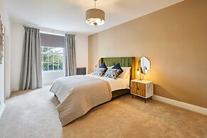 Host Stay South View