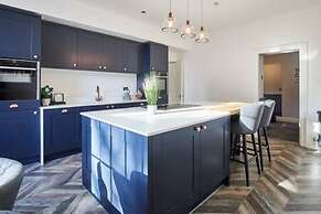 Host Stay South View