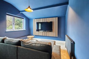 Host Stay South View