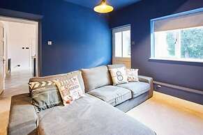 Host Stay South View