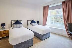 Host Stay South View