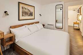 Host Stay Queen Square Hideaway