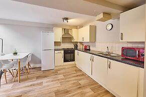 Host Stay Roper Road