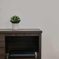 Host & Stay Standard Room, Sevenstay Apartments