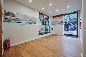 Host & Stay Standard Room, Sevenstay Apartments