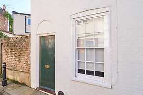 Host Stay St Radigunds House