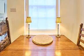 Host Stay St Radigunds House