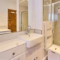 Host Stay St Radigunds House