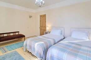 Host Stay Bellevue Road