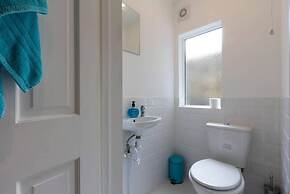 Host Stay Victoria Gardens