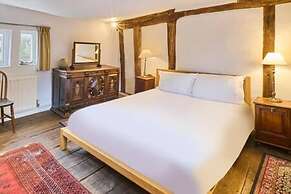 Host Stay The Bell House