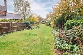 Host Stay The Bell House