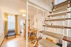 Host Stay Saint Peters