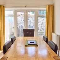 Host Stay Grosvenor Hill