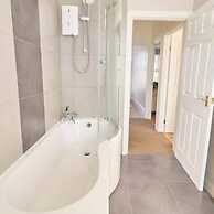 Host Stay Grosvenor Hill