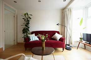 Host Stay Dane Hil