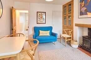 Host Stay Sparrows Nest