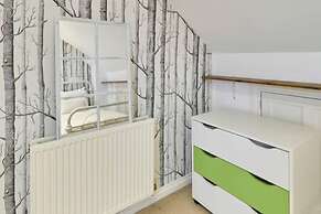 Host Stay Sparrows Nest