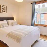 Host Stay Sparrows Nest