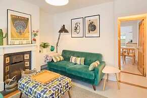 Host Stay Sparrows Nest