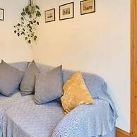 Host Stay Ethelbert Cottage