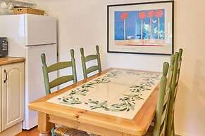 Host Stay Bere Cottage