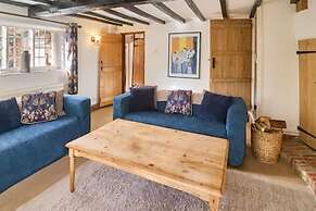 Host Stay Bere Cottage