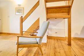 Host Stay New Street