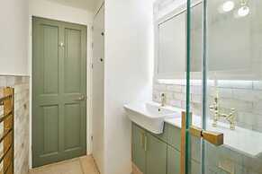 Host Stay Bentley Wynd