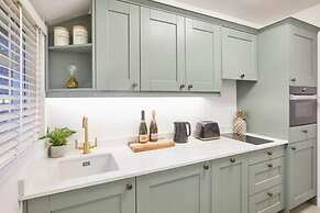 Host Stay Bentley Wynd