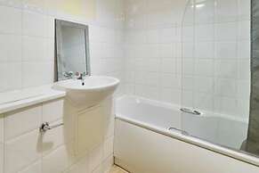 Host Stay Bingley Court