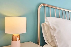 Host Stay Westbrook Road